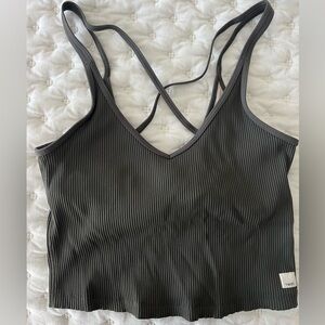 Vuori workout top with built in bra! Like new with tag.